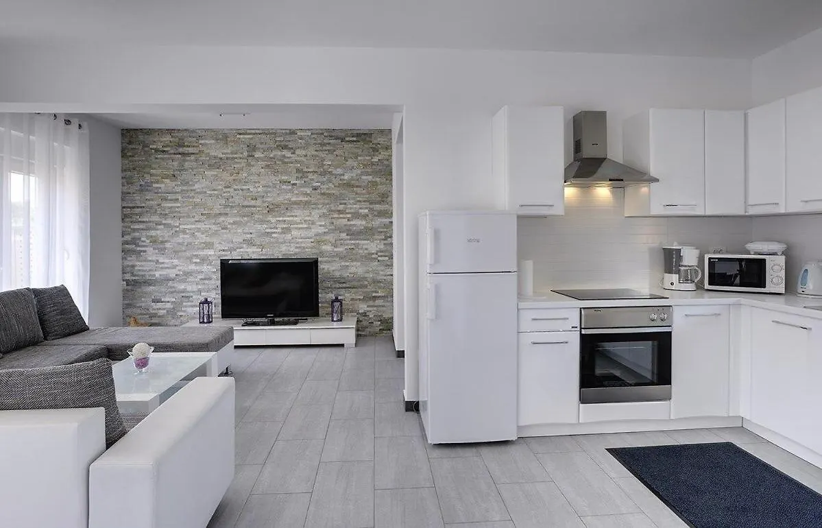 Villa Lara 2 Ližnjan