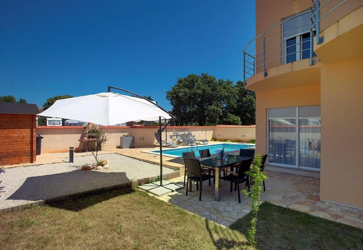 Villa Lara 2 Liznjan